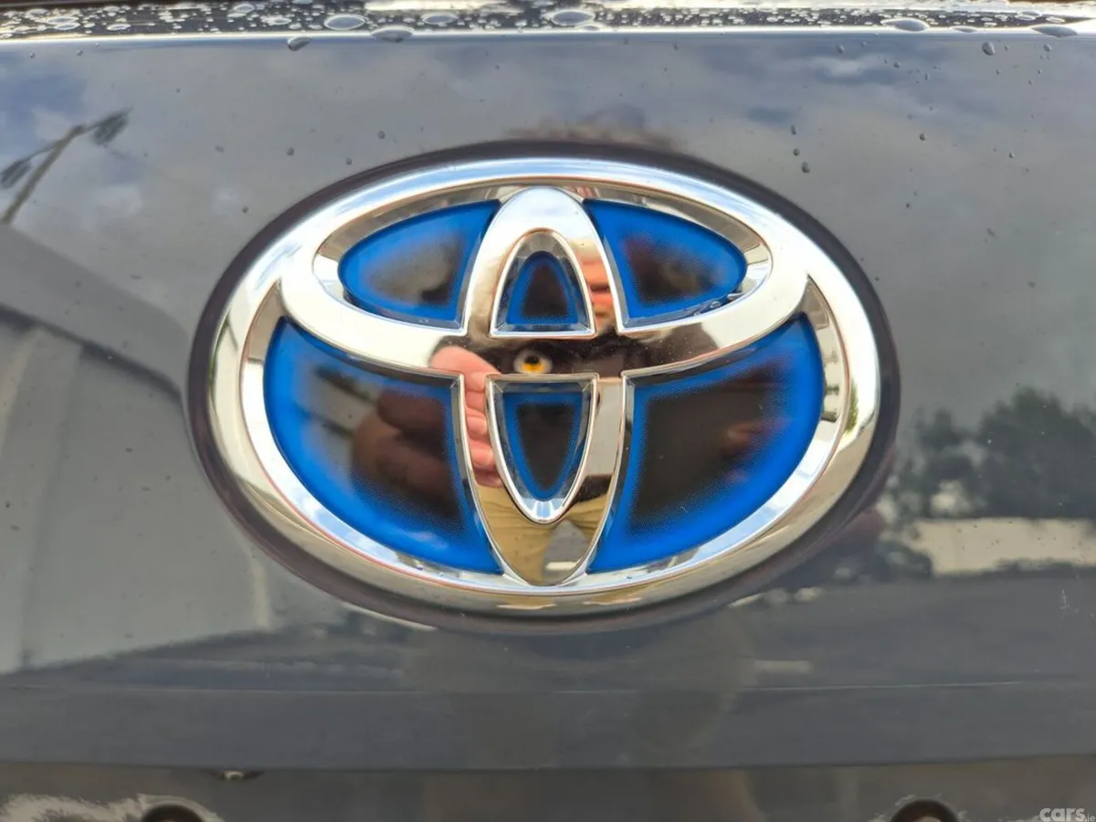 Toyota Corolla Estate, Petrol Hybrid, 2023, Grey