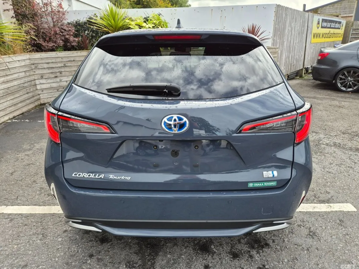 Toyota Corolla Estate, Petrol Hybrid, 2023, Grey