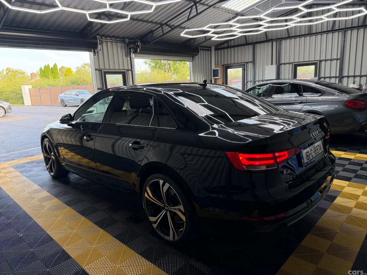 Audi A4 Saloon, Petrol, 2016, Black