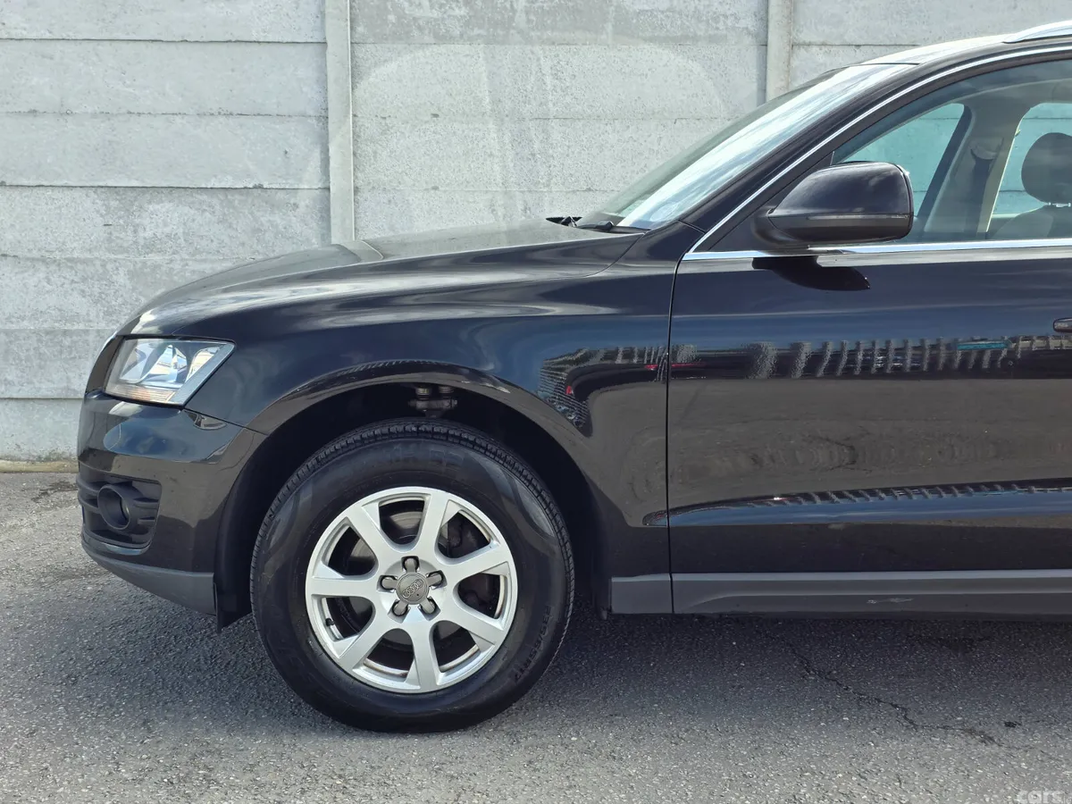 Audi Q5 SUV, Diesel, 2010, Black