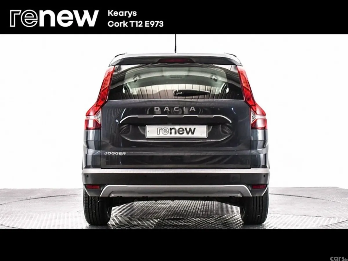 Dacia Jogger SUV, Petrol, 2022, Grey