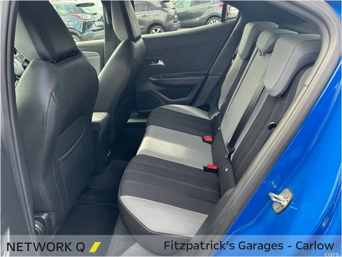 Opel Mokka SUV, Petrol, 2024, Blue