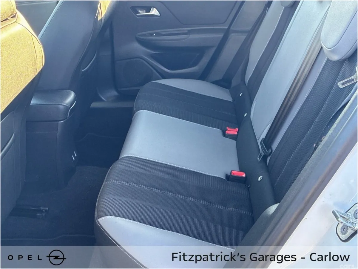Opel Mokka SUV, Petrol, 2025, White