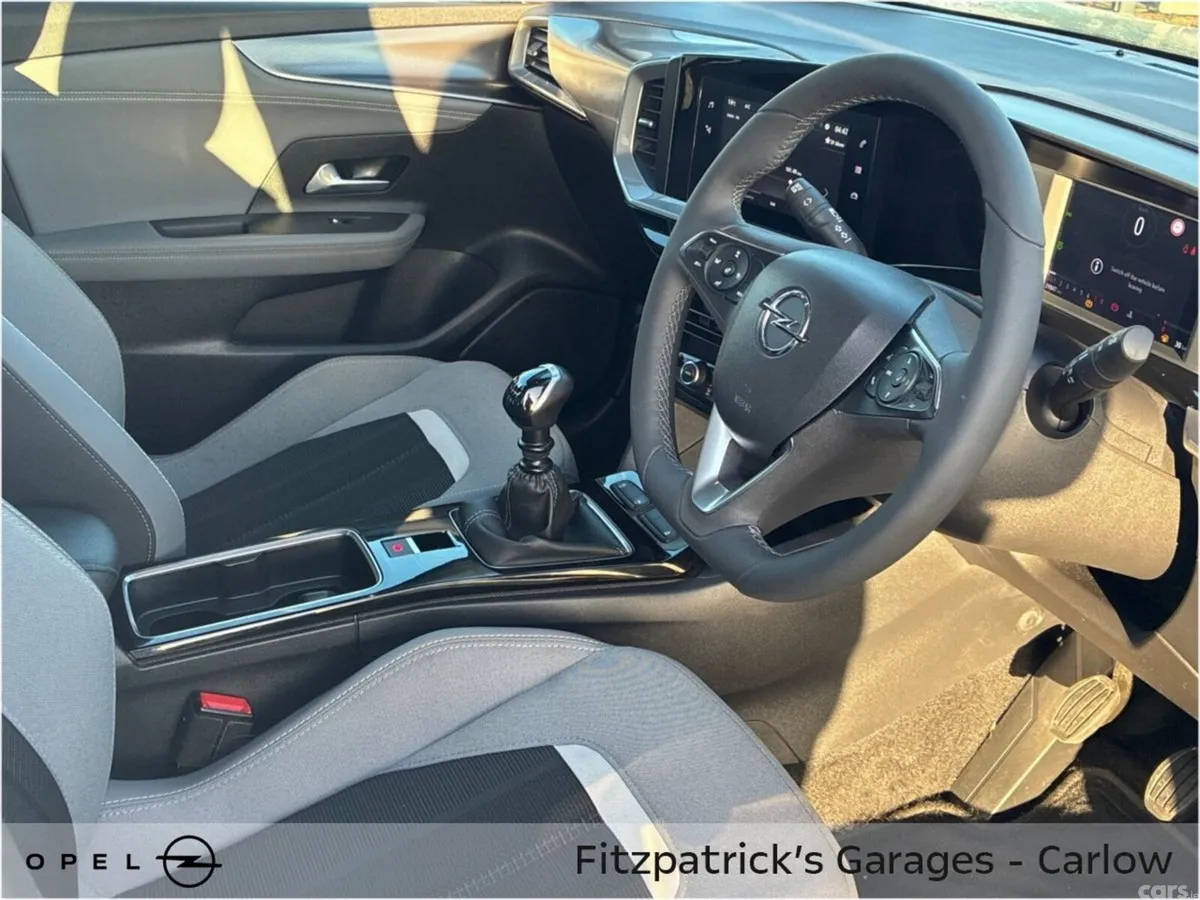 Opel Mokka SUV, Petrol, 2025, White