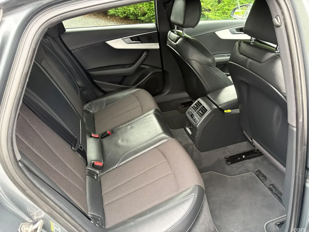 Audi A4 Saloon, Diesel, 2016, Grey