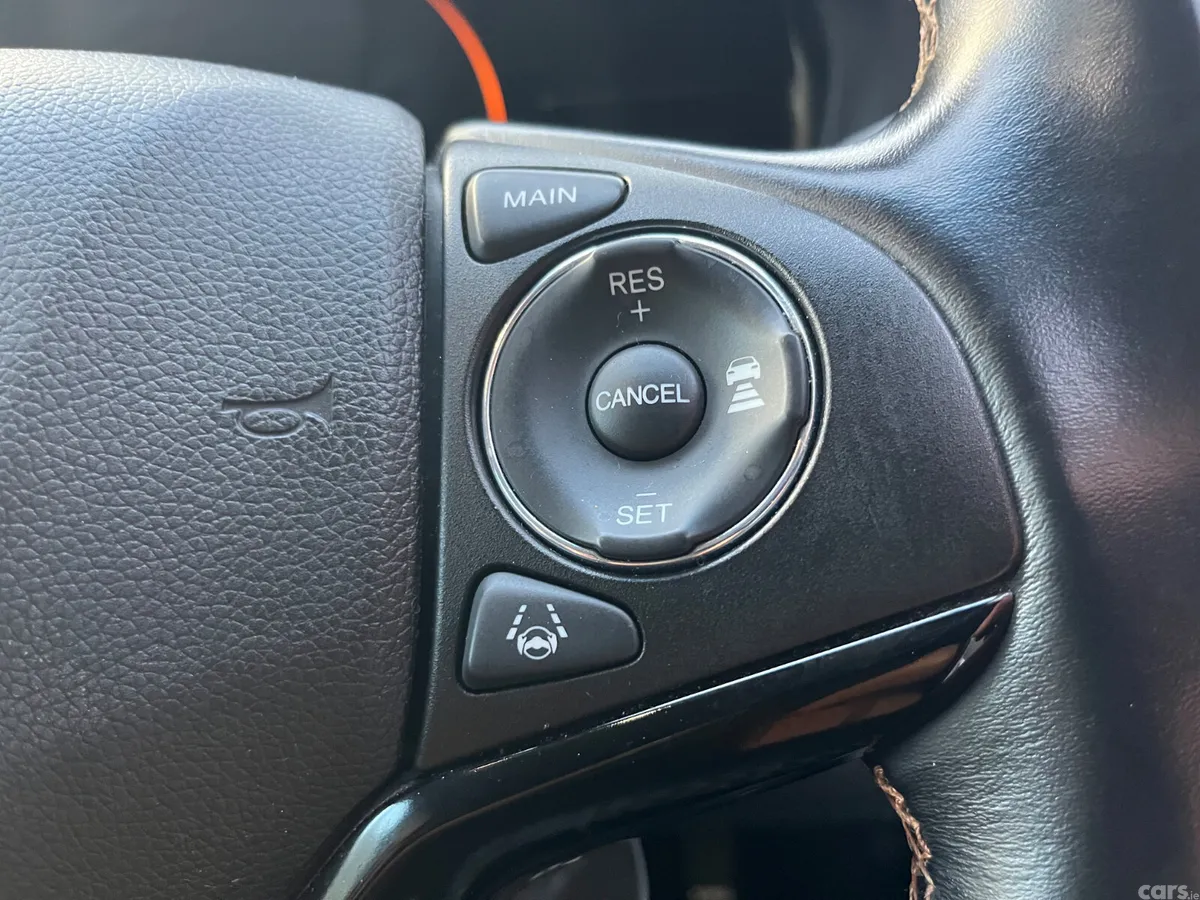 Honda Vezel Estate, Petrol Hybrid, 2020, White