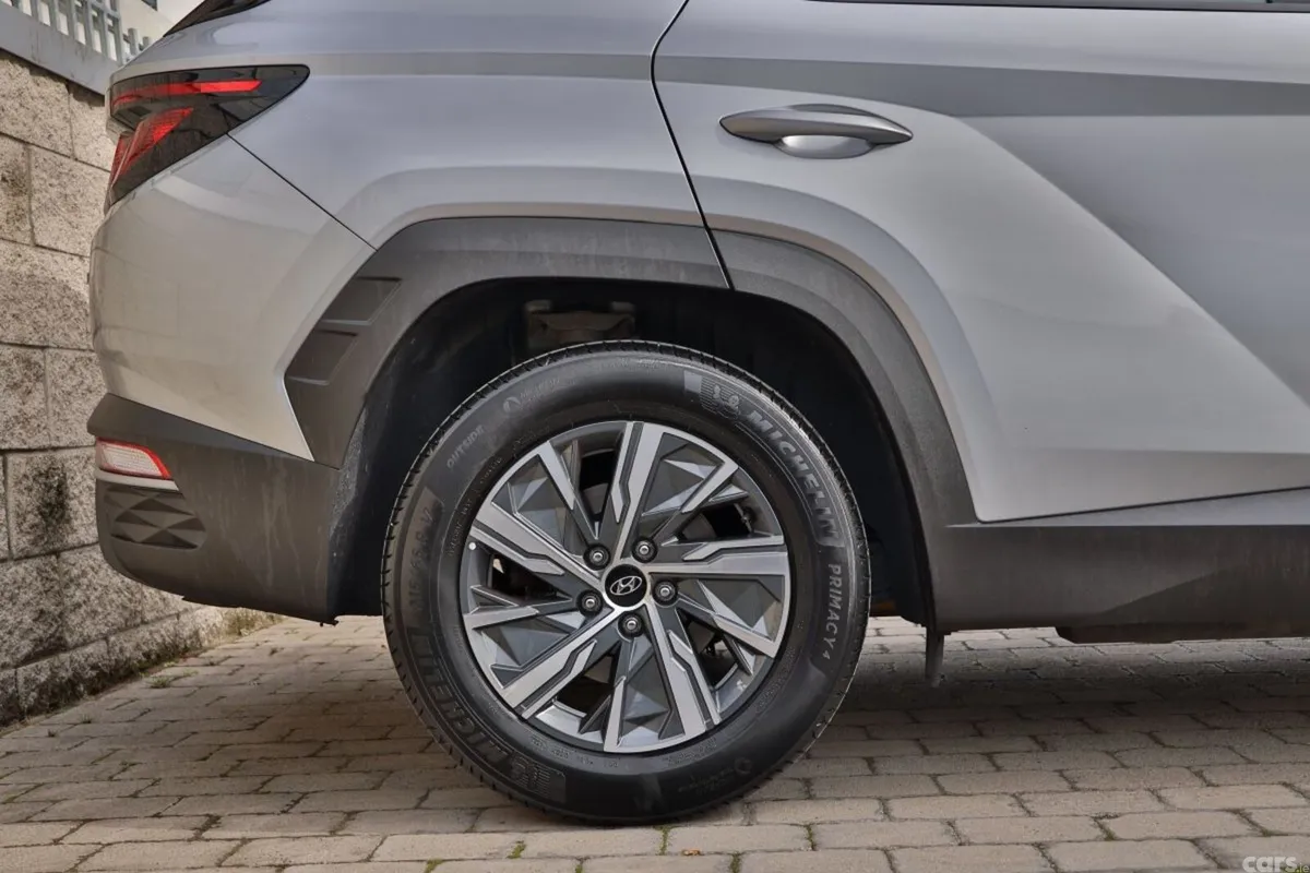 Hyundai Tucson SUV, Diesel, 2023, Silver