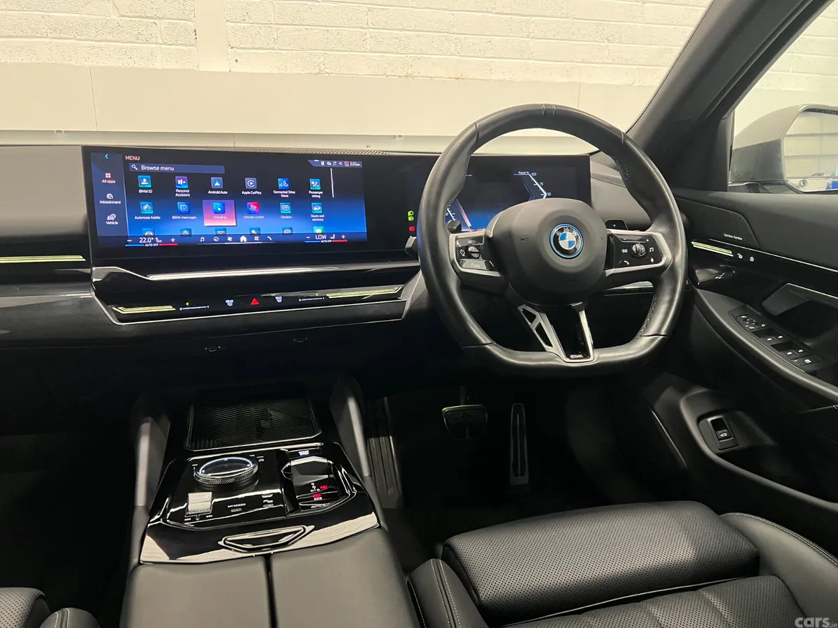 BMW 5-Series Saloon, Petrol Plug-in Hybrid, 2024, Grey