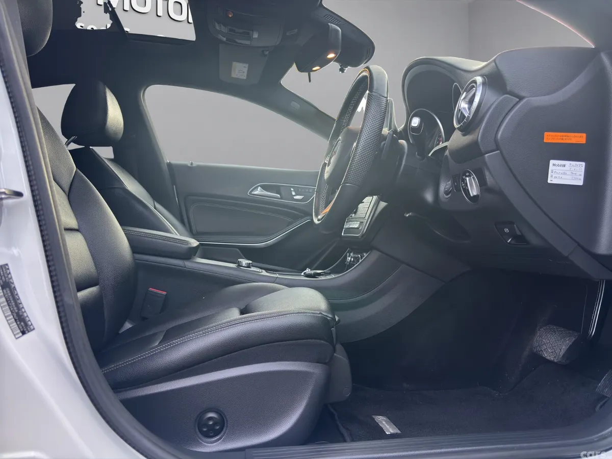 Mercedes-Benz CLA Saloon, Petrol, 2019, White