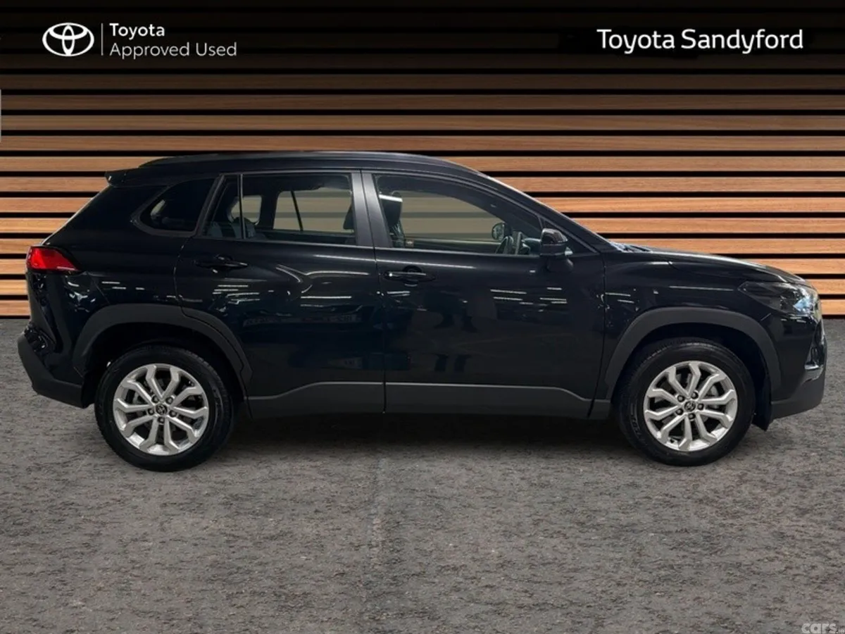 Toyota Corolla Cross Hatchback, Petrol Hybrid, 2026, Black