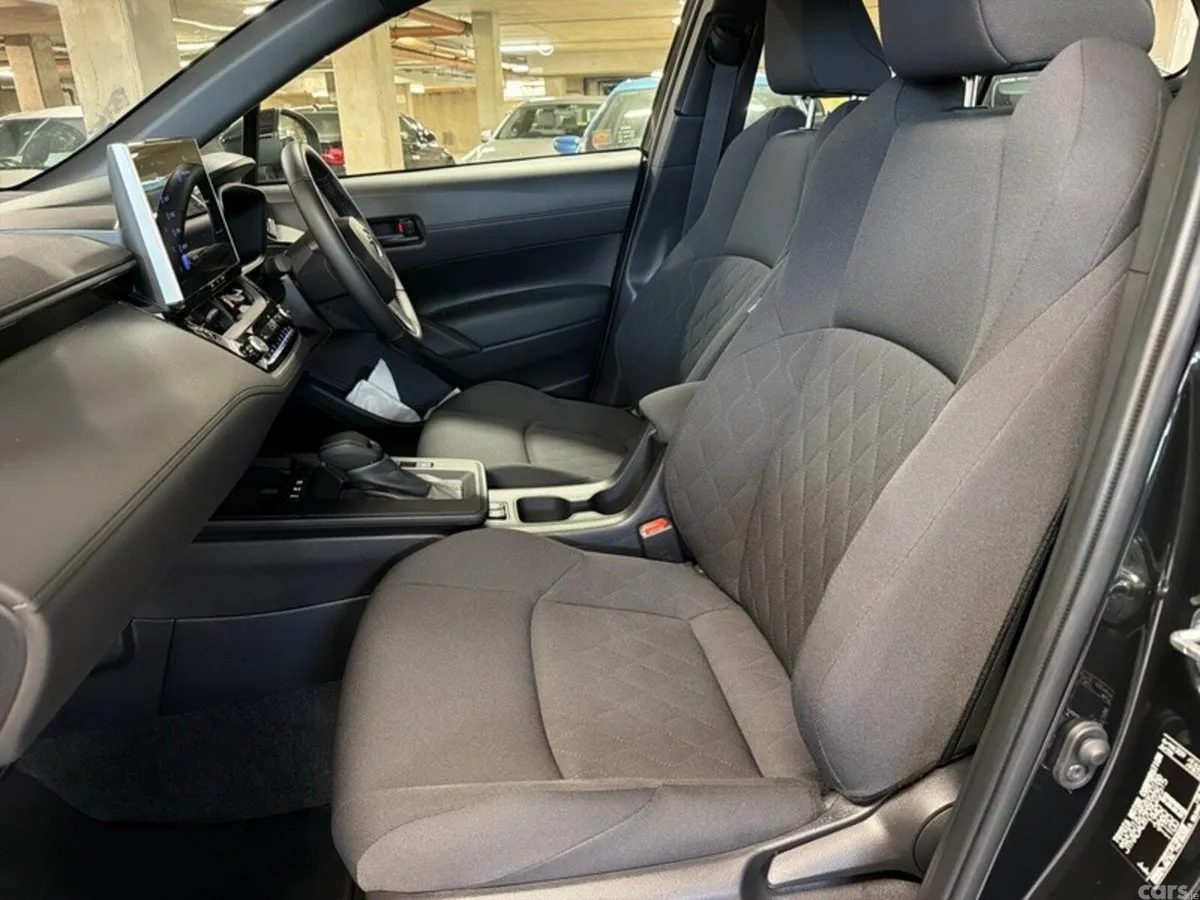 Toyota Corolla Cross Hatchback, Petrol Hybrid, 2026, Black