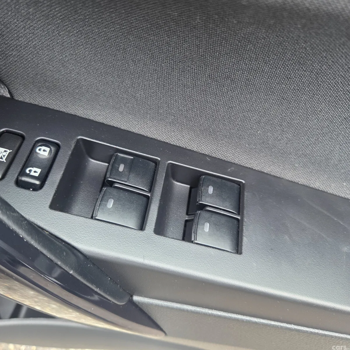 Toyota Auris Hatchback, Petrol, 2016, Grey