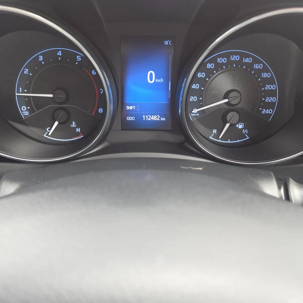 Toyota Auris Hatchback, Petrol, 2016, Grey