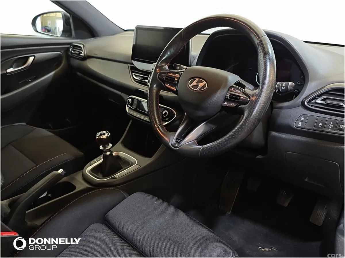 Hyundai i30 Hatchback, Petrol, 2023, Silver