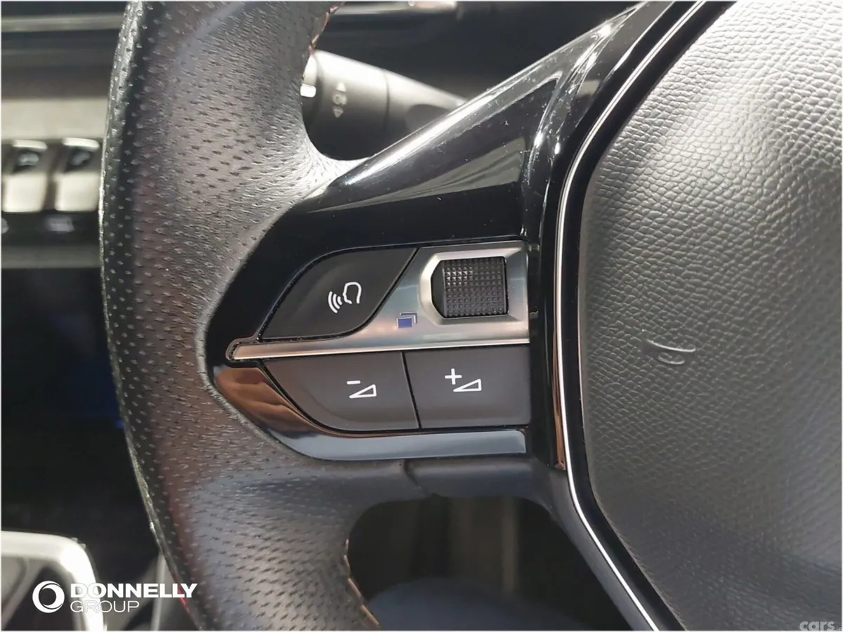Peugeot 3008 Estate, Petrol, 2022, Black