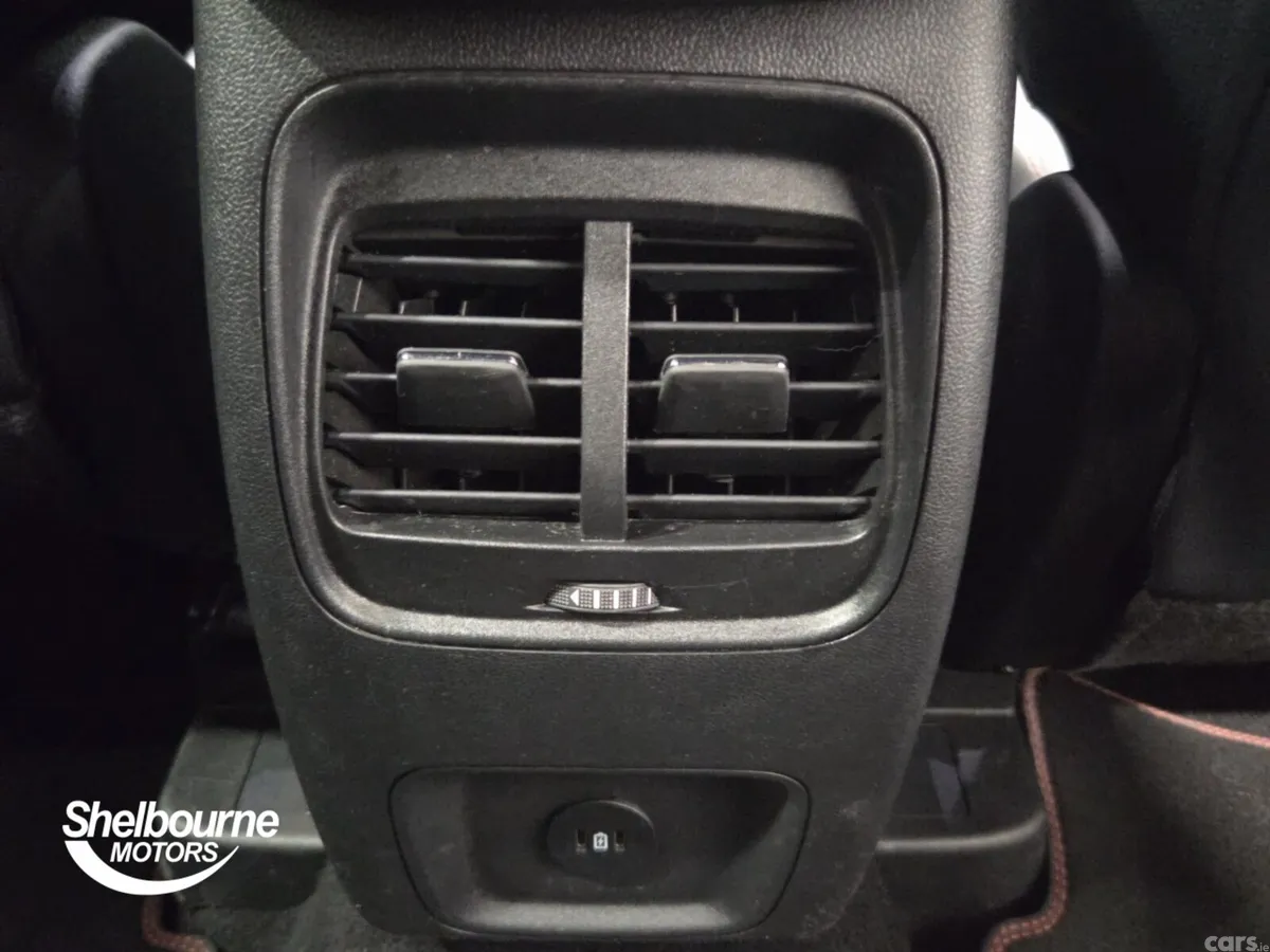 Ford Kuga Hatchback, Petrol, 2023, Silver
