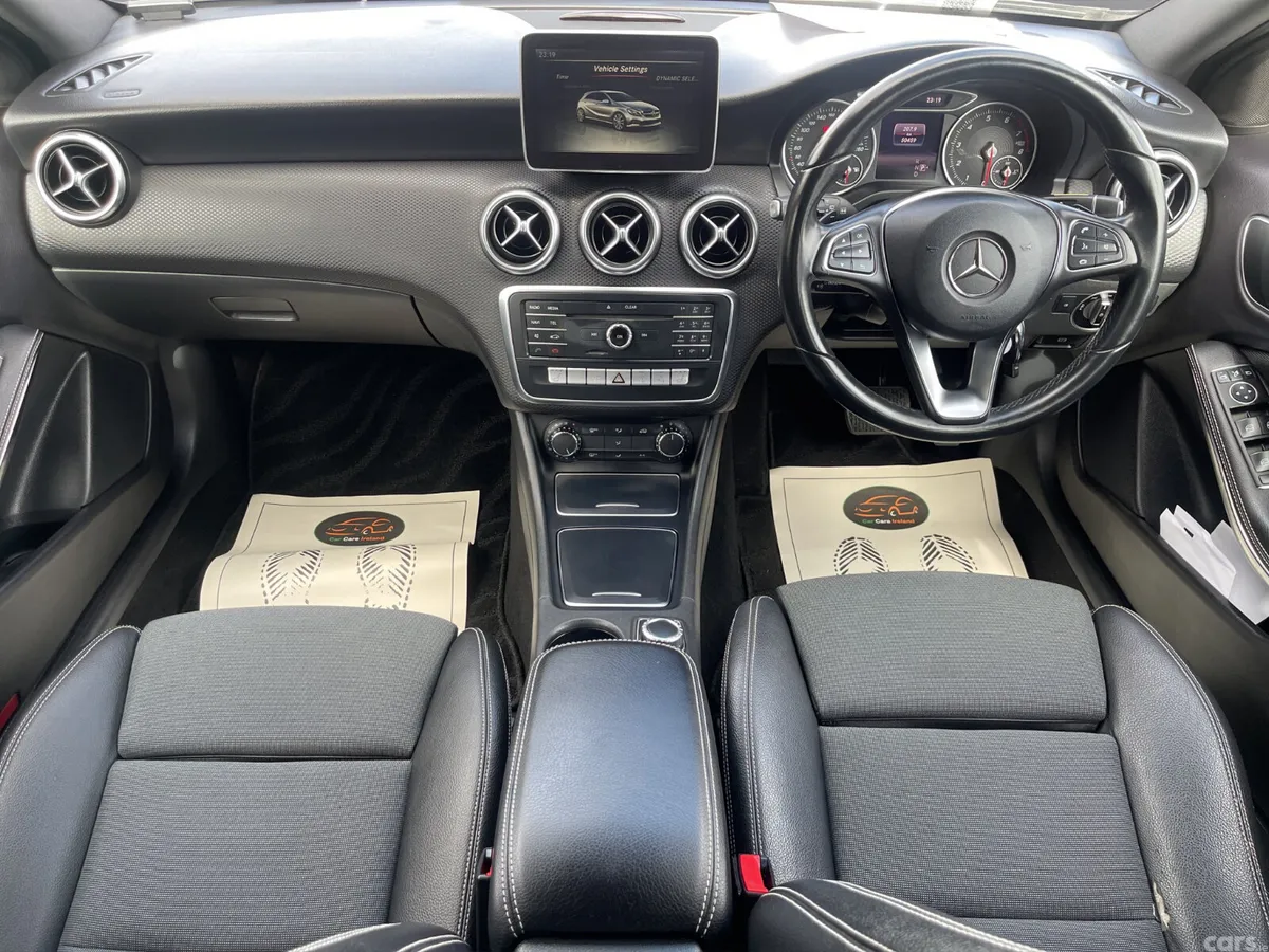 Mercedes-Benz A-Class Hatchback, Petrol, 2015, White