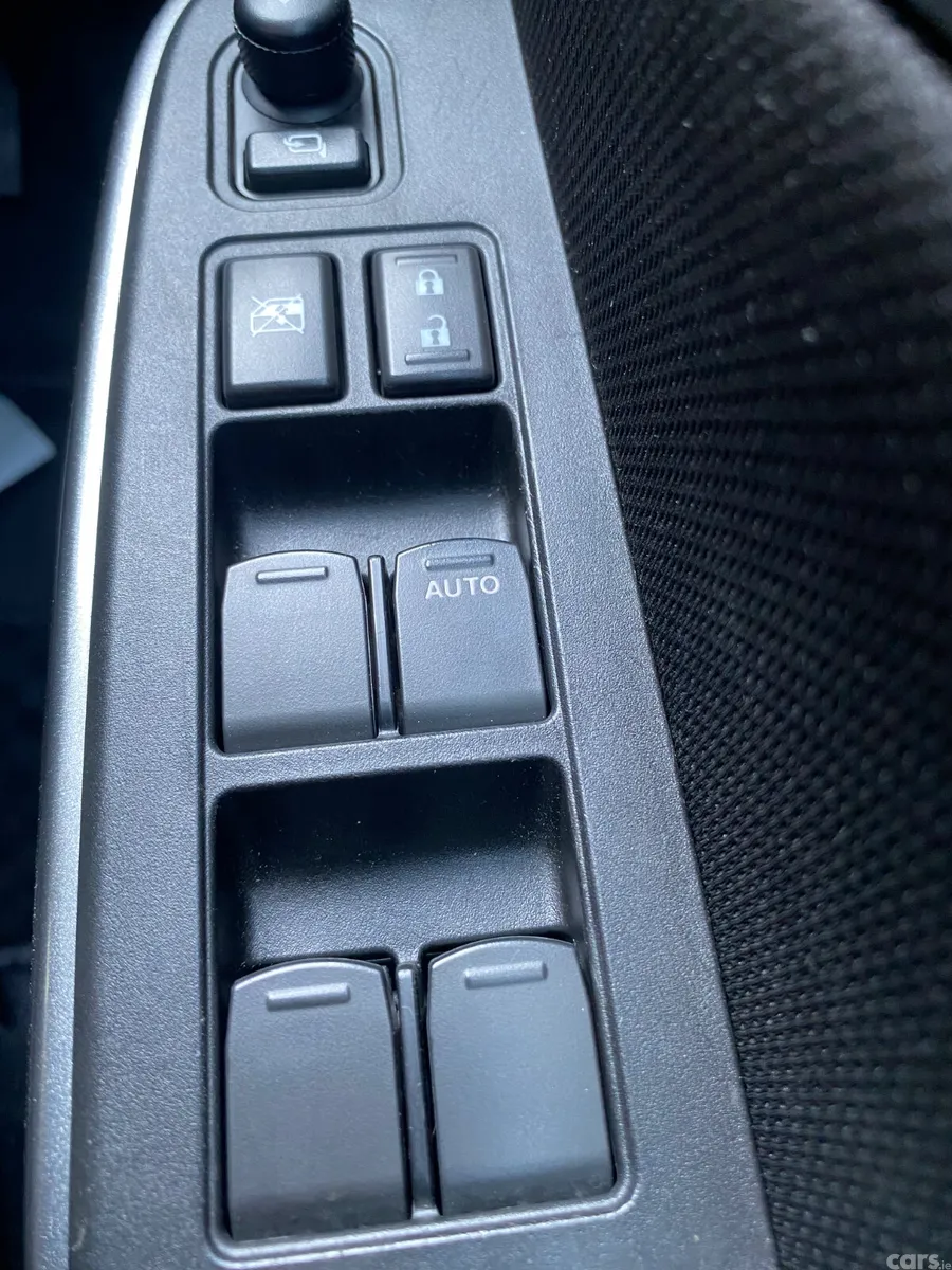 Suzuki Swift Hatchback, Petrol, 2022, Blue