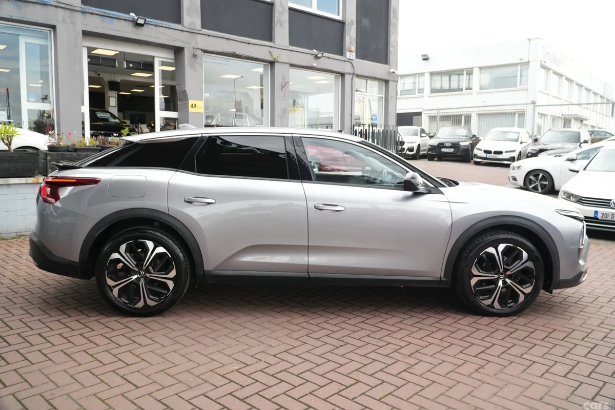 Citroen C5 X Estate, Petrol, 2022, Grey