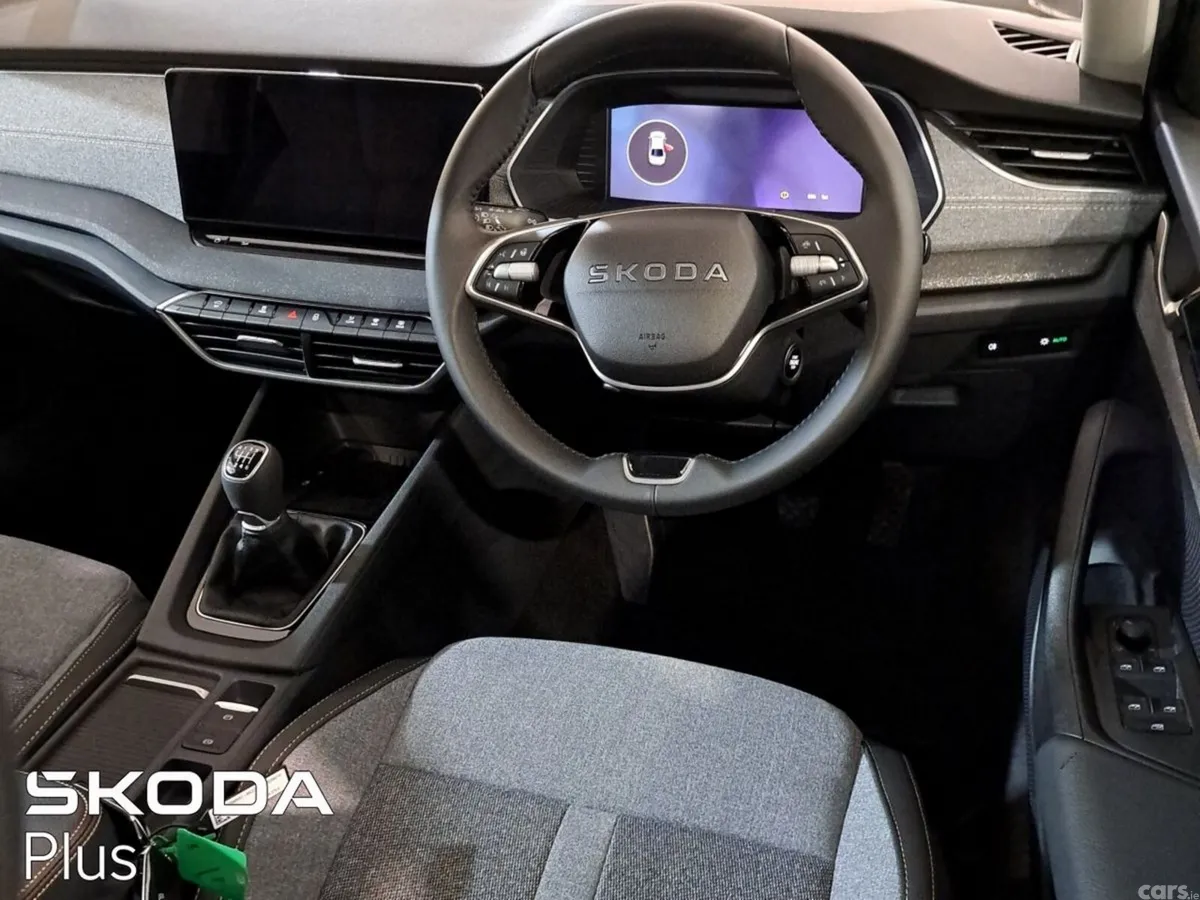 Skoda Octavia Saloon, Petrol, 2026, Silver