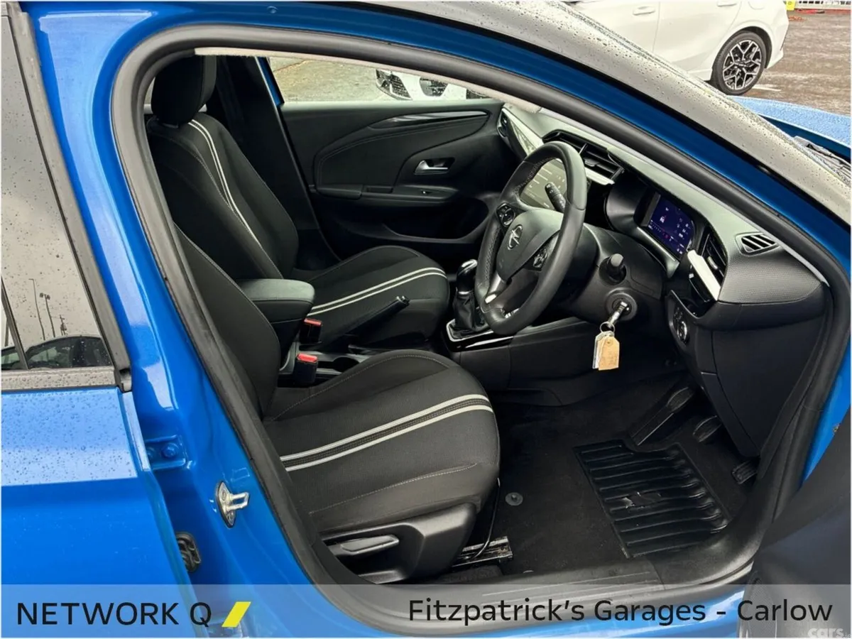 Opel Corsa Hatchback, Petrol, 2023, Blue