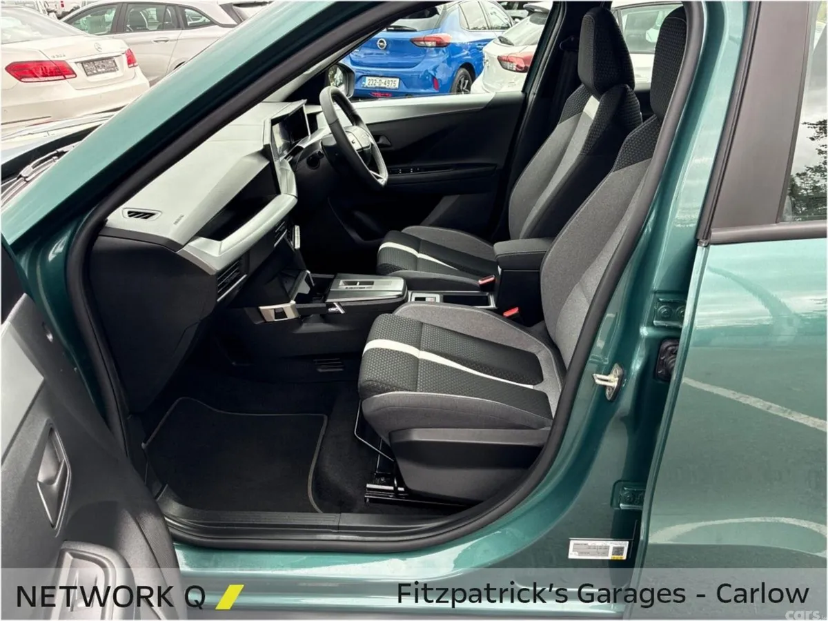 Opel Frontera SUV, Petrol, 2026, Green