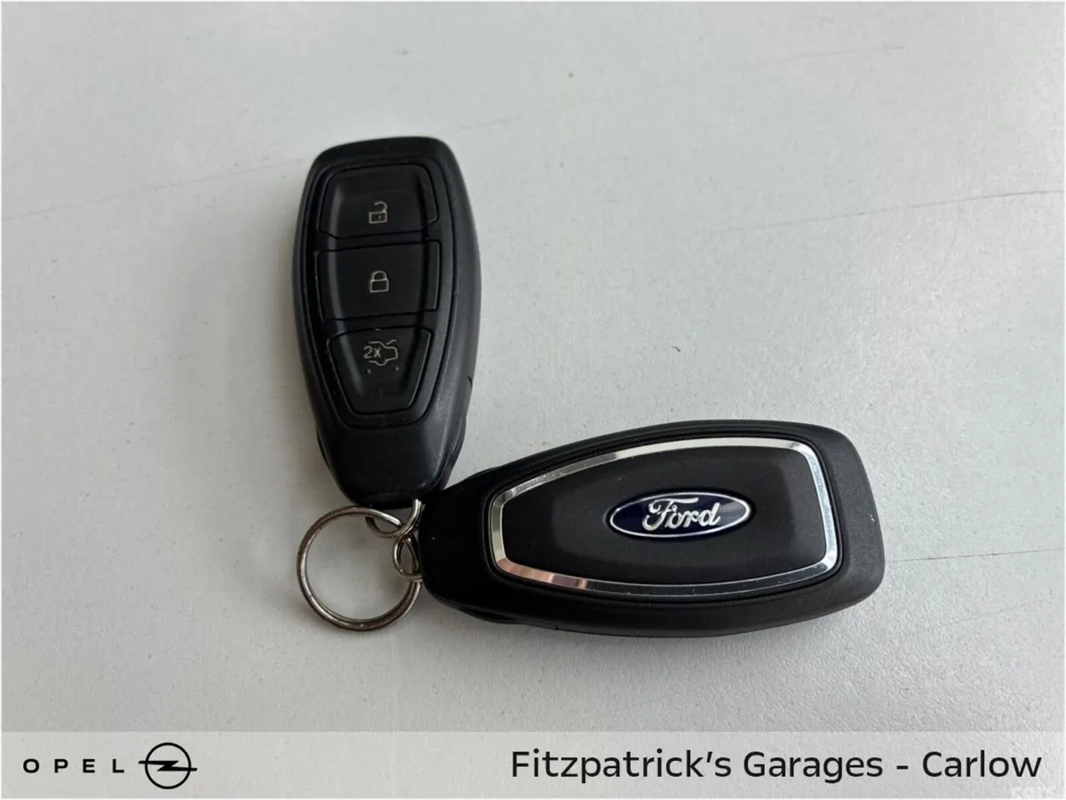 Ford Fiesta Hatchback, Petrol, 2022, Blue