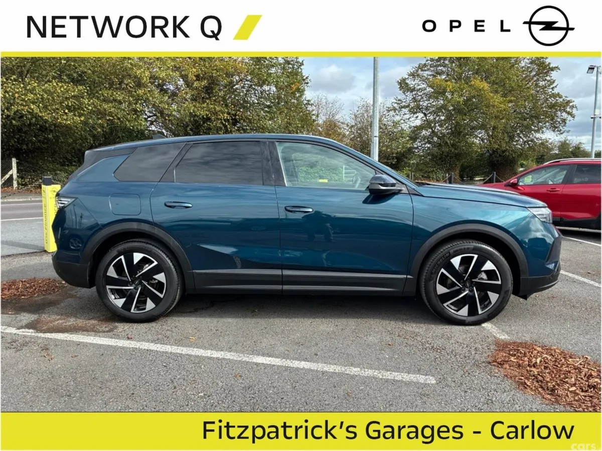 Opel Grandland SUV, Petrol Hybrid, 2026, Green