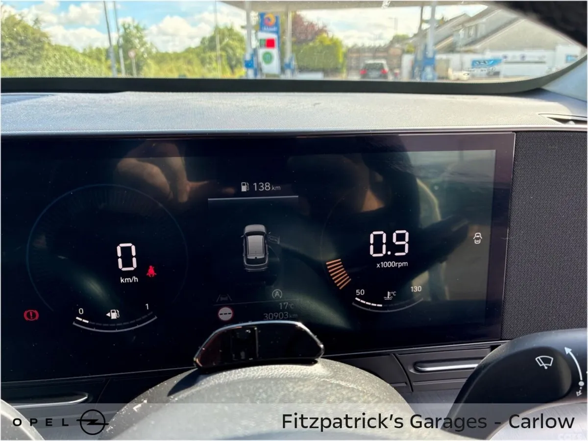 Hyundai KONA MPV, Petrol, 2024, White