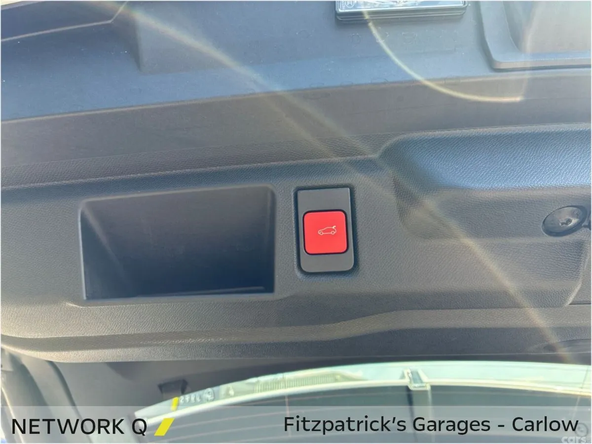 Opel Grandland SUV, Petrol, 2026, White