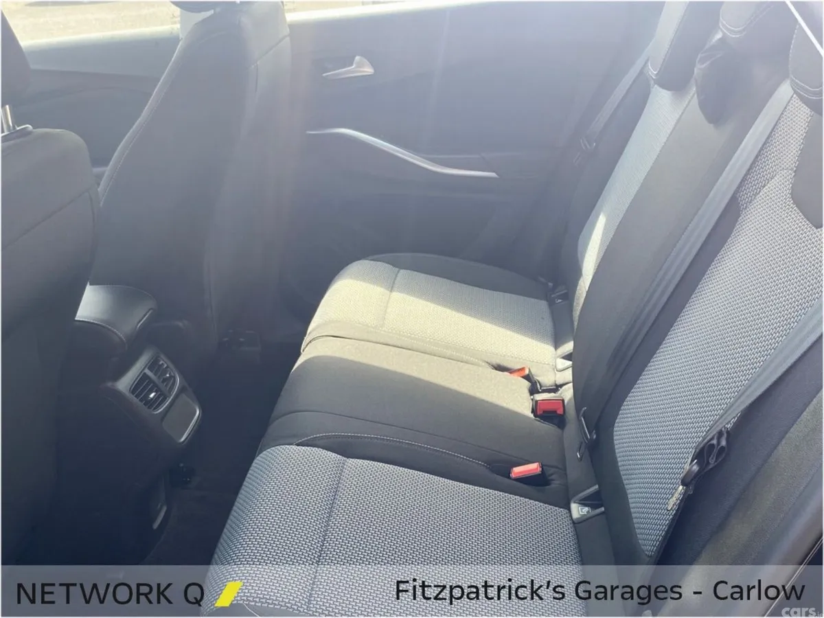 Opel Grandland X SUV, Petrol, 2020, Black