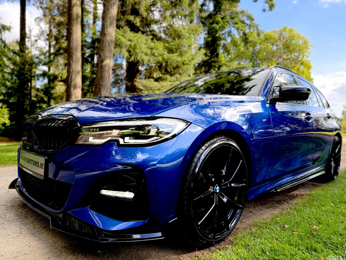 BMW 3-Series Estate, Diesel, 2022, Blue