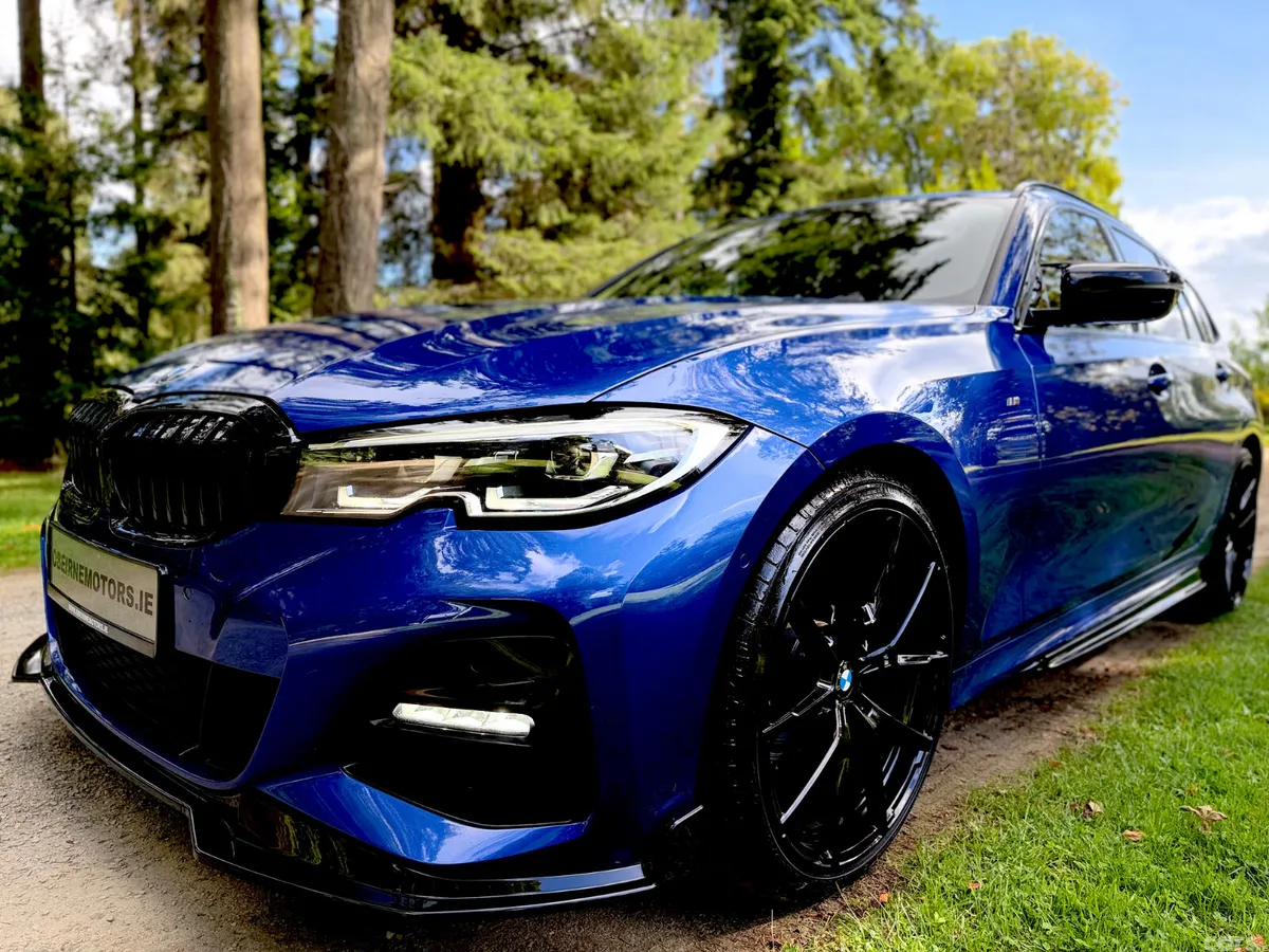 BMW 3-Series Estate, Diesel, 2022, Blue