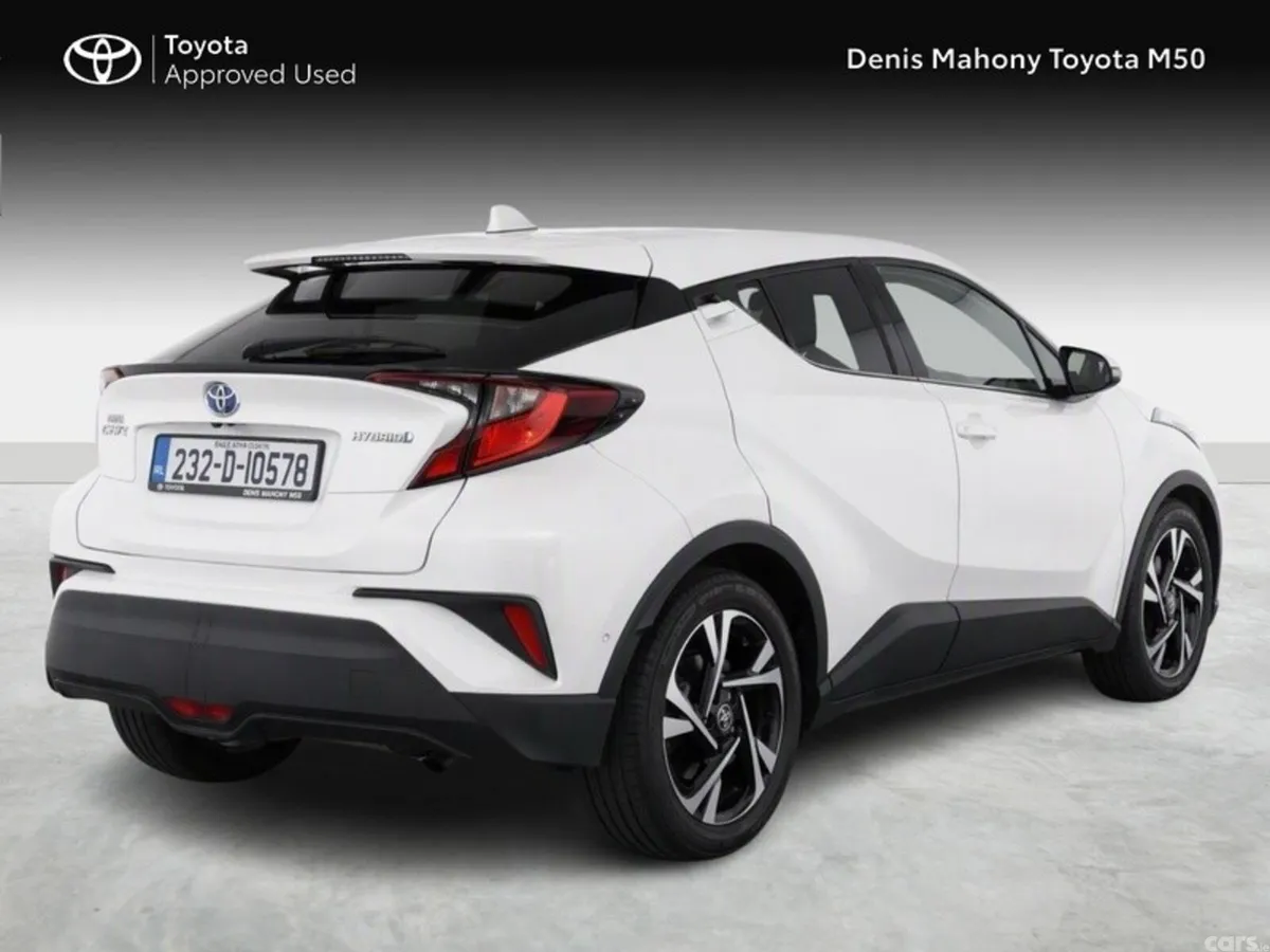 Toyota C-HR SUV, Petrol Hybrid, 2023, White