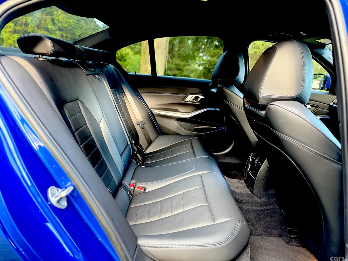 BMW 3-Series Saloon, Diesel, 2022, Blue