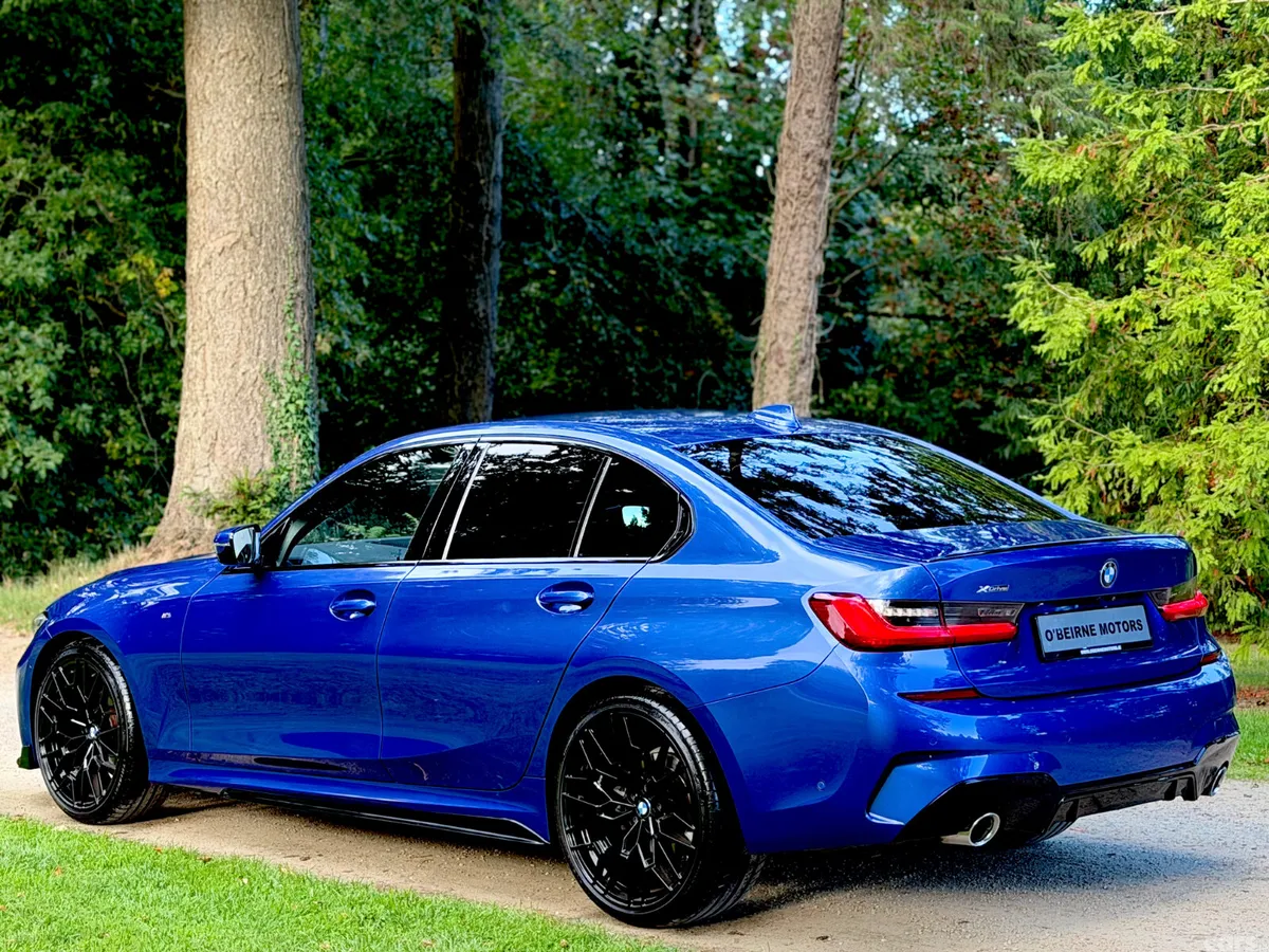 BMW 3-Series Saloon, Diesel, 2022, Blue
