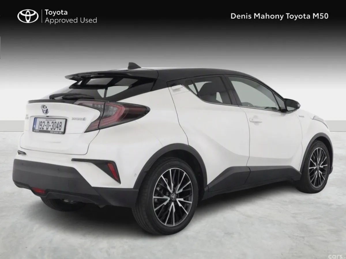 Toyota C-HR SUV, Petrol Hybrid, 2019, White