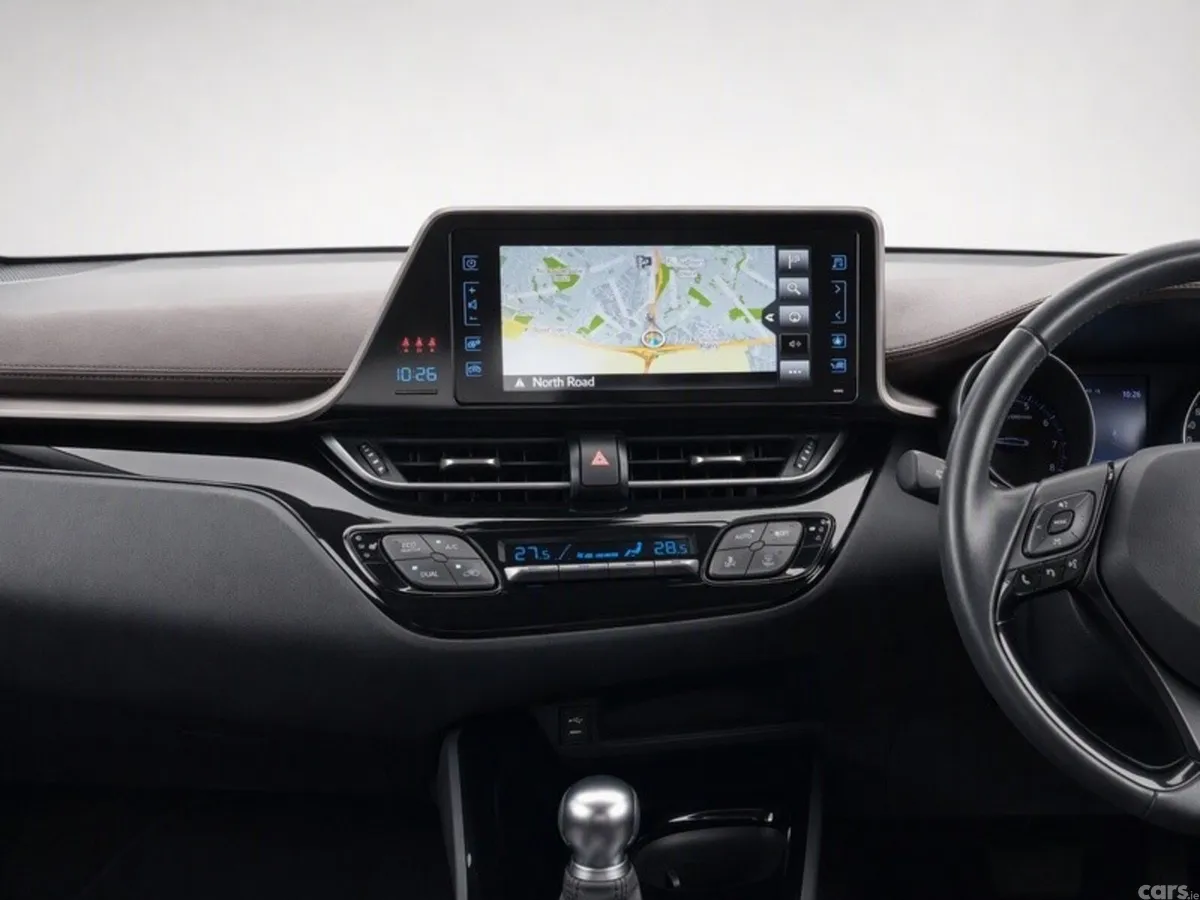 Toyota C-HR SUV, Petrol Hybrid, 2019, White