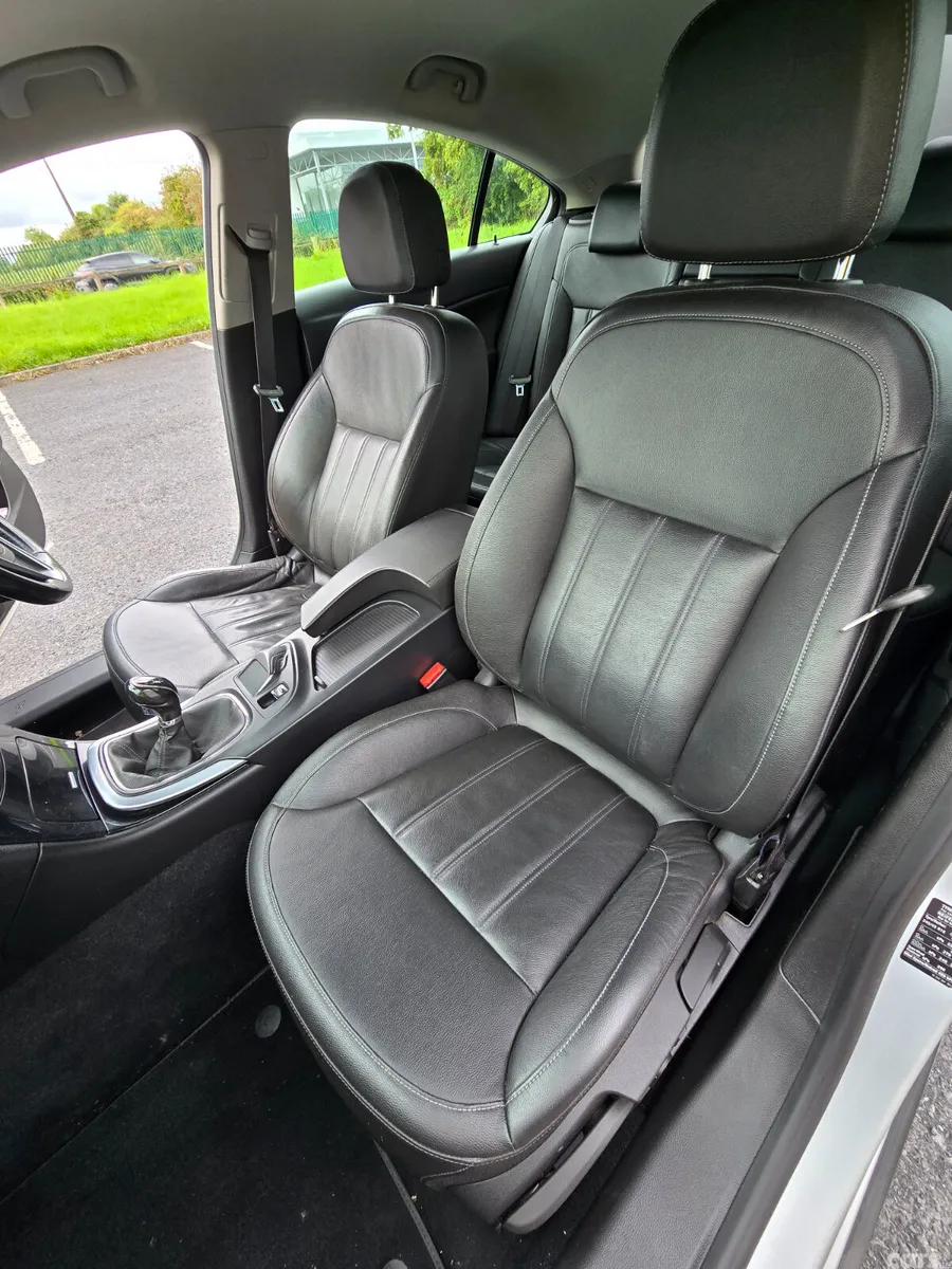 Opel Insignia MPV, Diesel, 2015, Silver