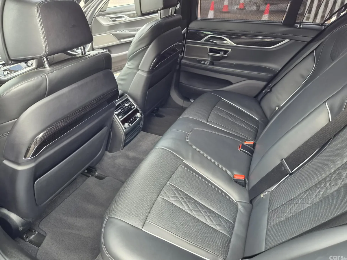 BMW 7-Series Saloon, Petrol Hybrid, 2016, Black