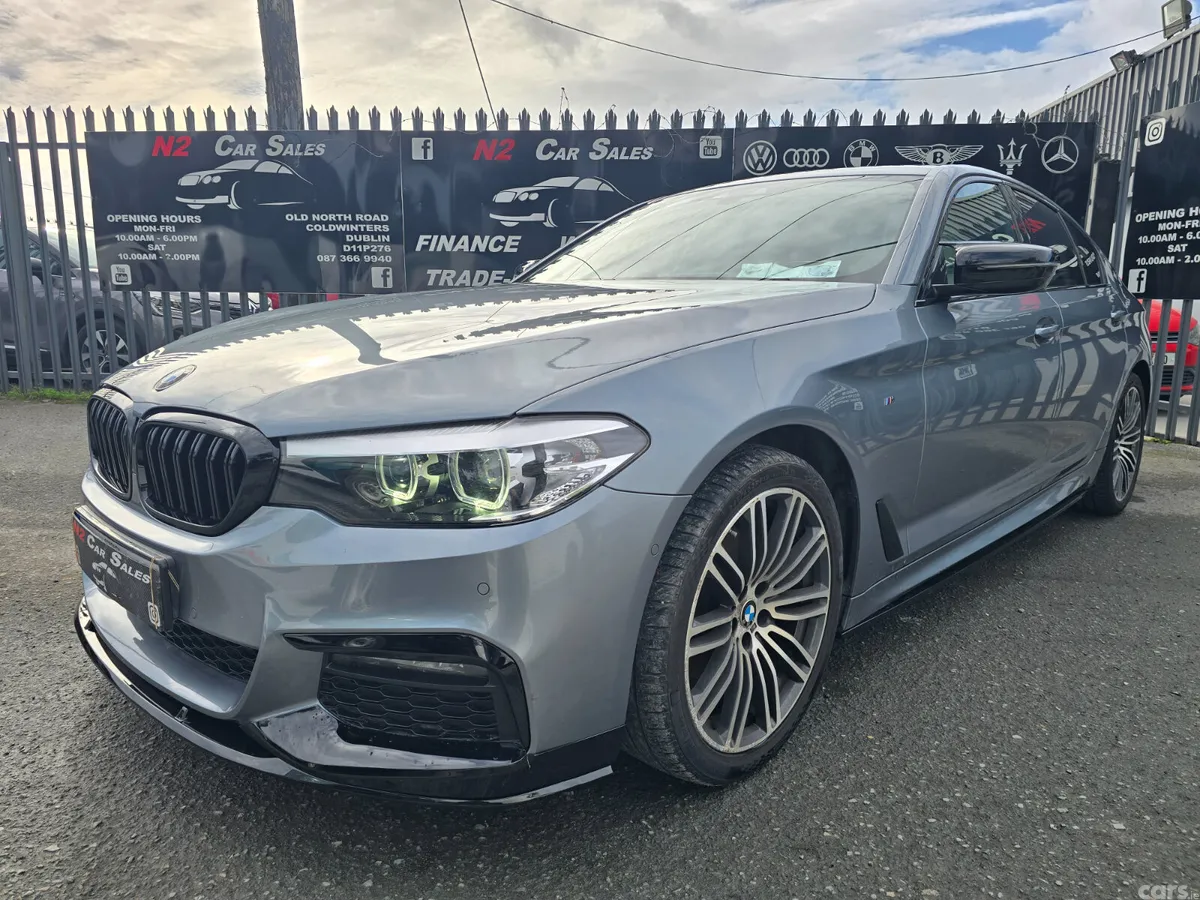 BMW 5-Series Saloon, Diesel, 2019, Blue