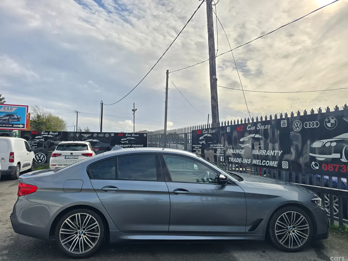 BMW 5-Series Saloon, Diesel, 2019, Blue