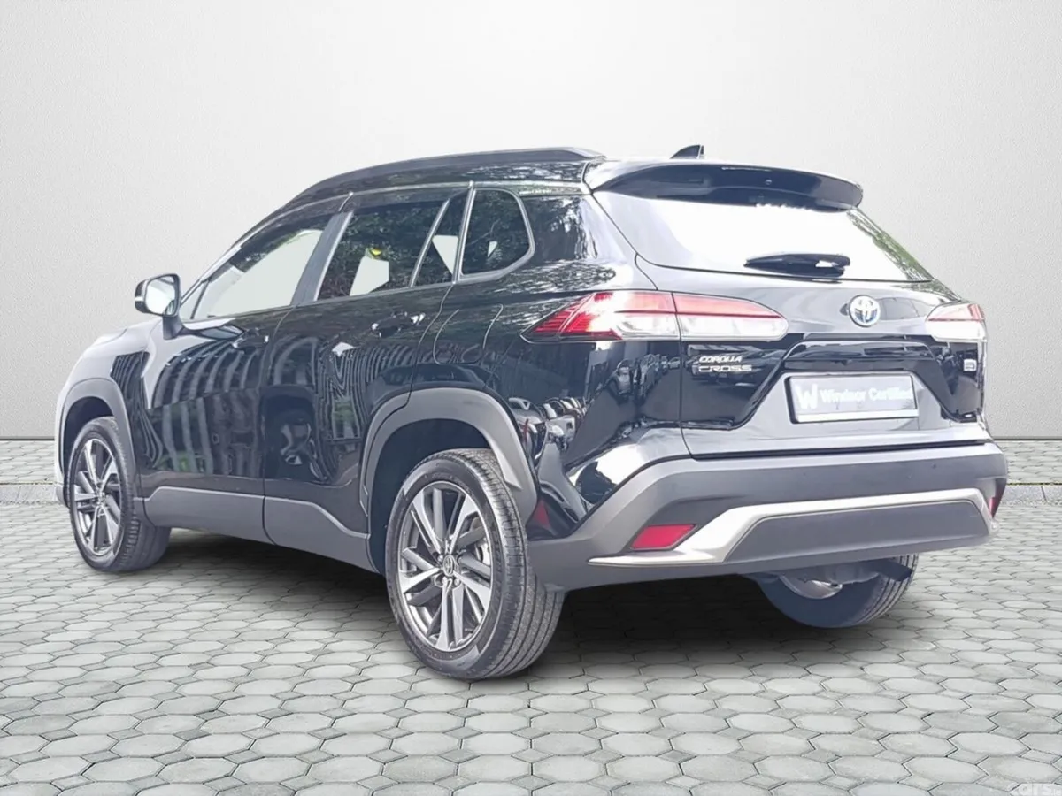 Toyota Corolla Cross SUV, Petrol Hybrid, 2022, Black