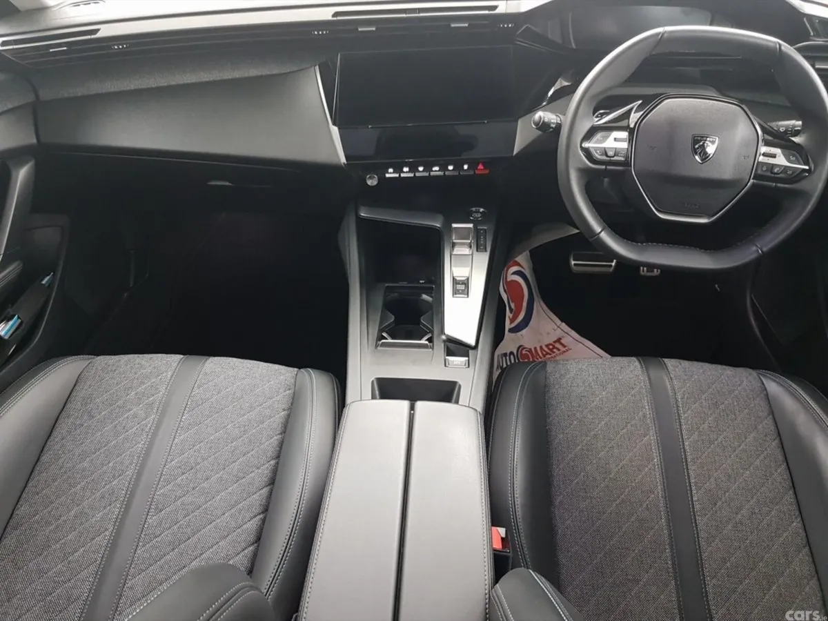 Peugeot 408 Hatchback, Petrol, 2024, Grey