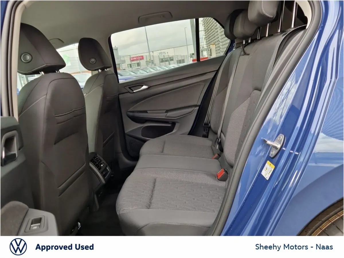 Volkswagen Golf Hatchback, Diesel, 2026, Blue