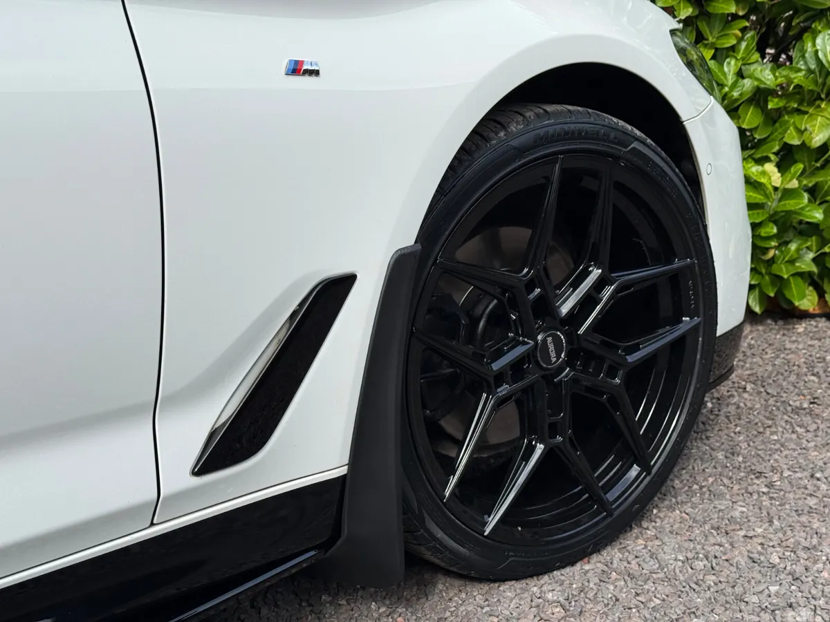 BMW 5-Series Saloon, Diesel, 2019, White