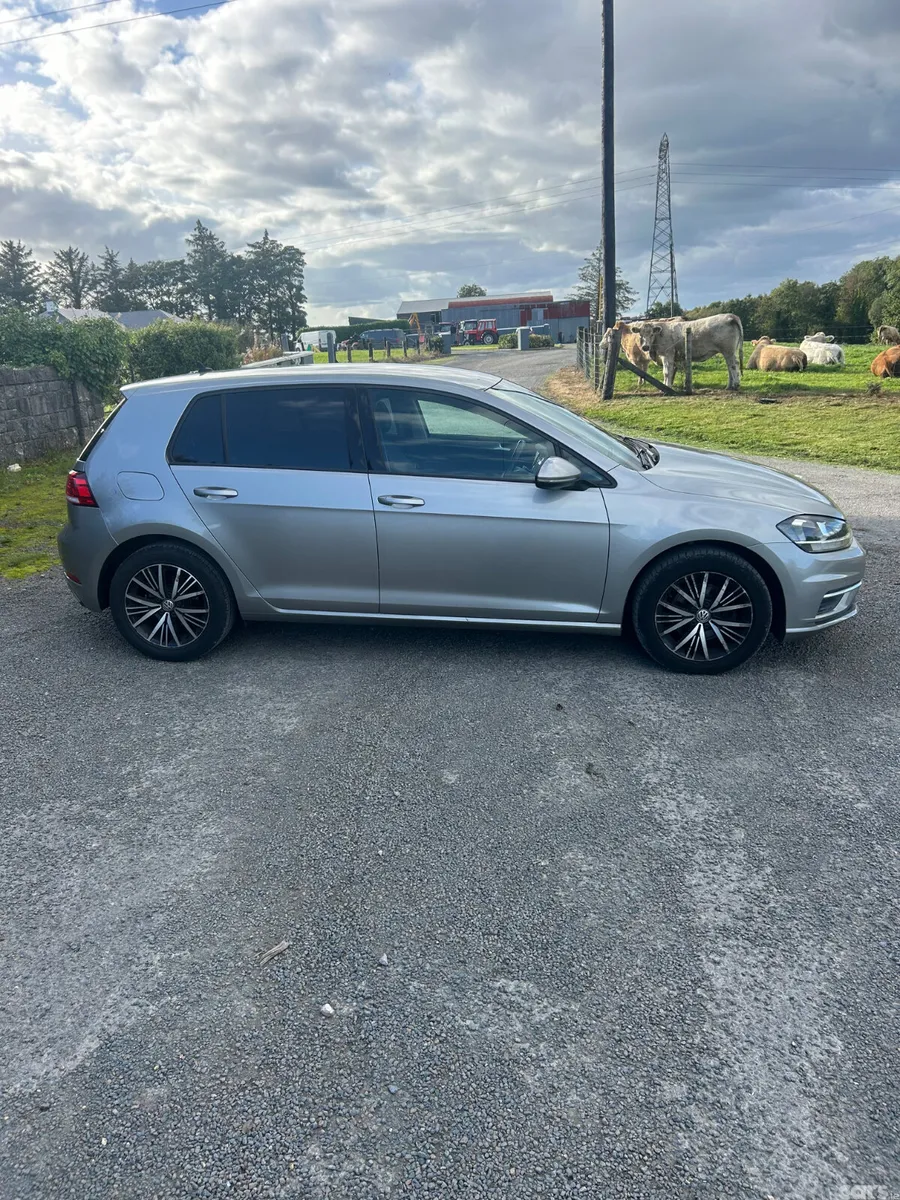 Volkswagen Golf Hatchback, Diesel, 2018, Silver