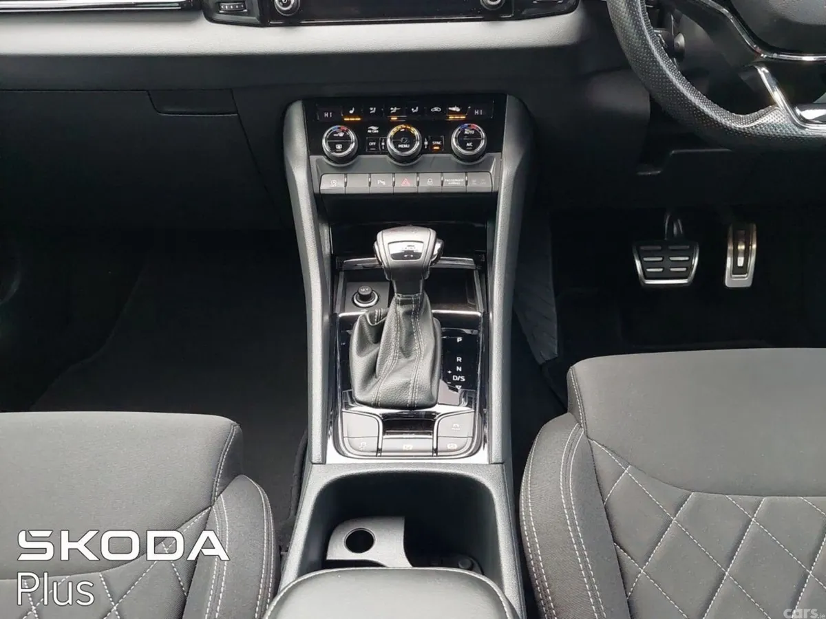 Skoda Karoq SUV, Diesel, 2024, Grey
