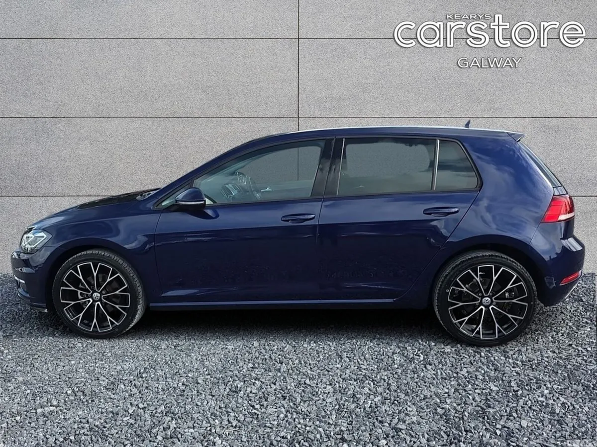 Volkswagen Golf Hatchback, Petrol, 2018, Blue