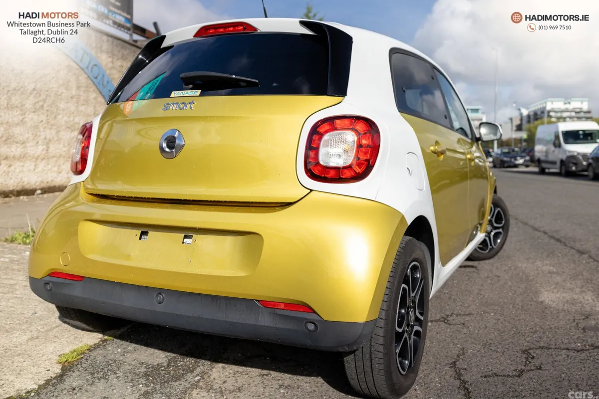 Smart Forfour Hatchback, Petrol, 2018, Green